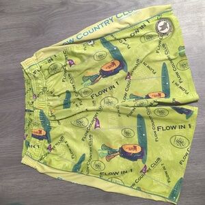 Flow society. Adult small short lacrosse golf country club green